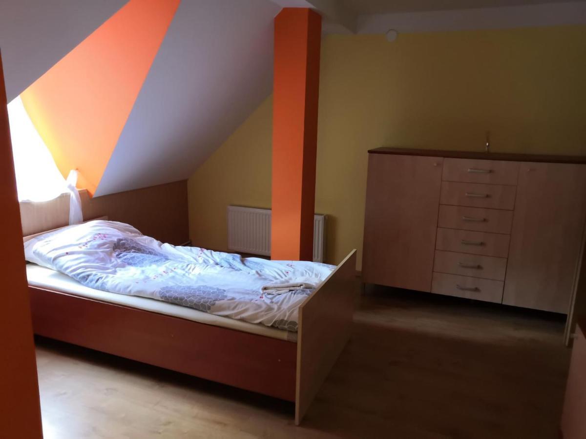 Zamek Ostrowski Villa Chojnik Ngoại thất bức ảnh